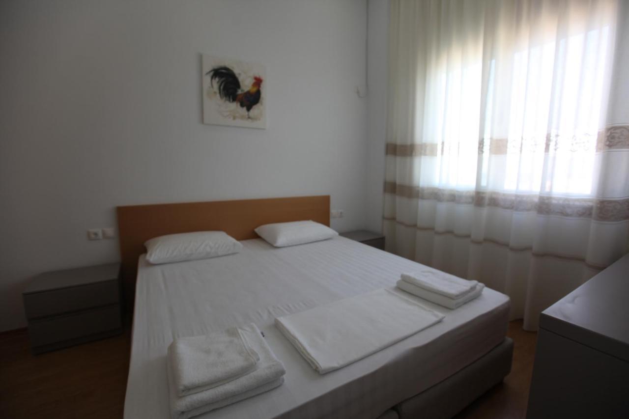 Mane Apartments Sarandë Exterior foto