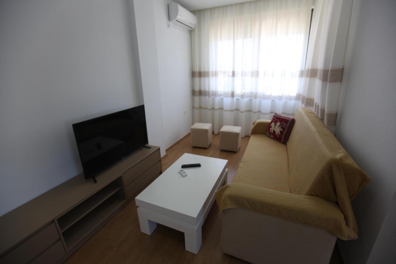 Mane Apartments Sarandë Exterior foto