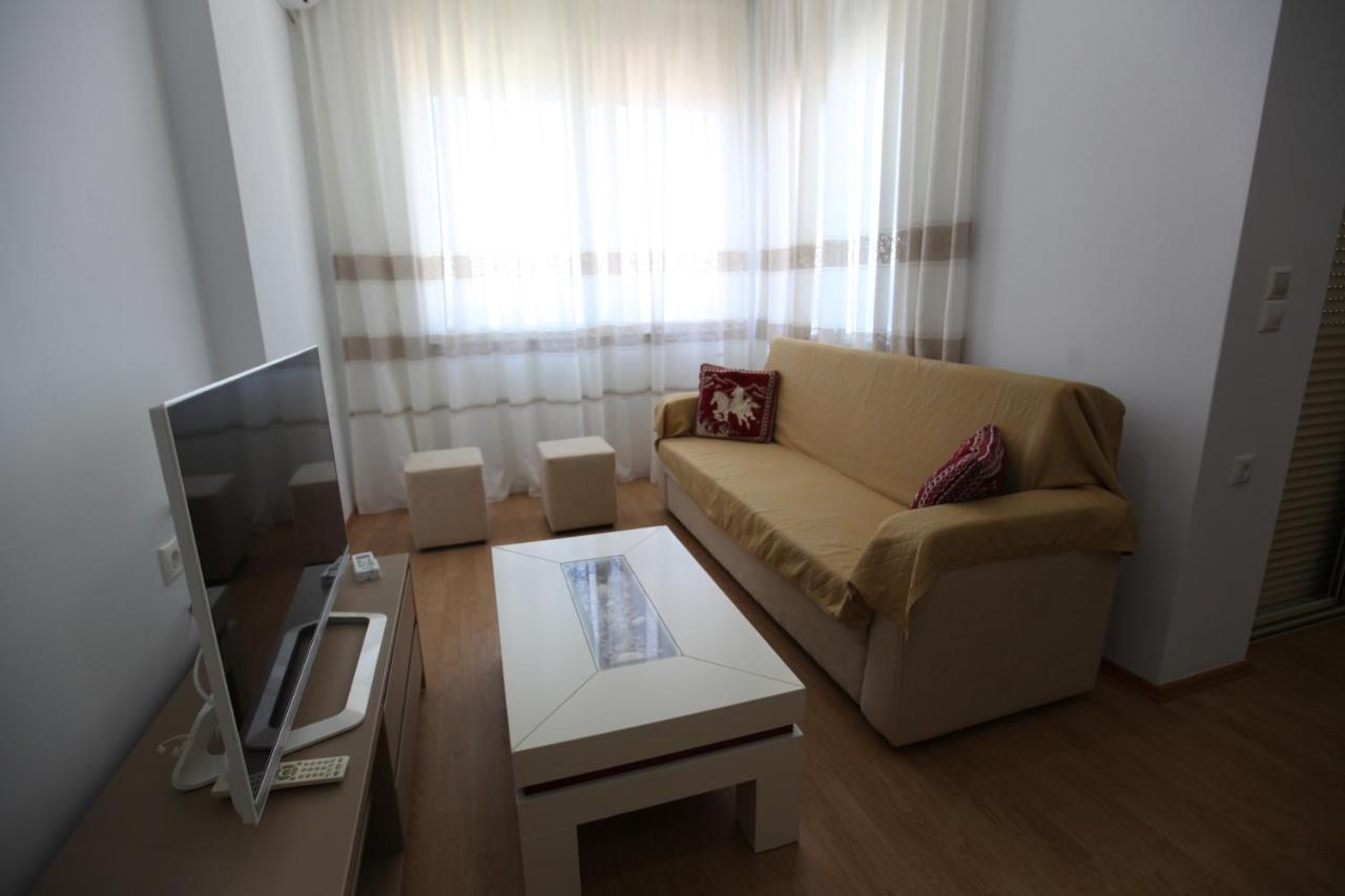Mane Apartments Sarandë Exterior foto