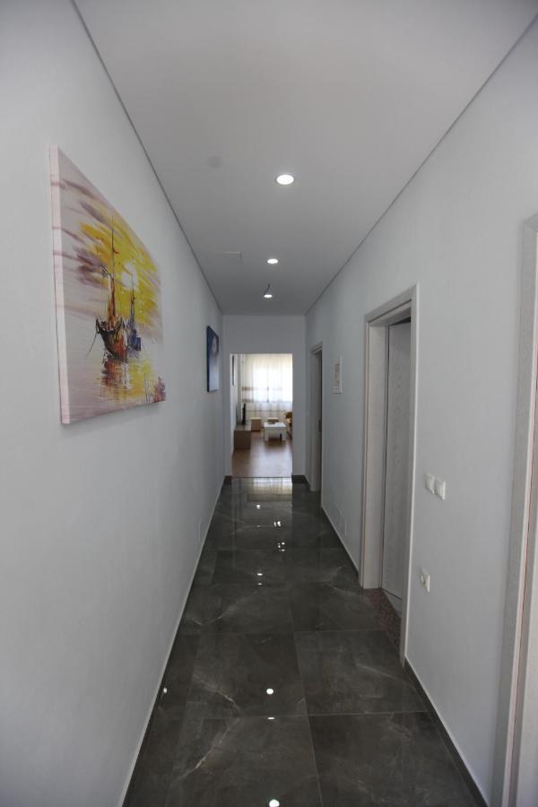 Mane Apartments Sarandë Exterior foto